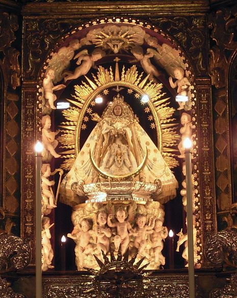 Fiestas Lustrales de la Bajada de la Virgen de las Nieves de Santa Cruz de La Palma